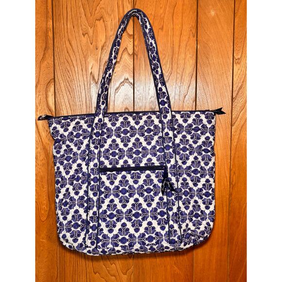 Vera Bradley Tote Bag Blue Cobalt Tile Quilted Shoulder Purse Large Handbag - Picture 2 of 6